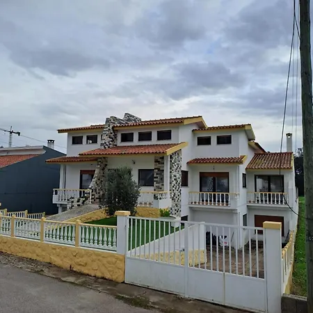 別荘 Casa Das Ferias モンテ・レアル